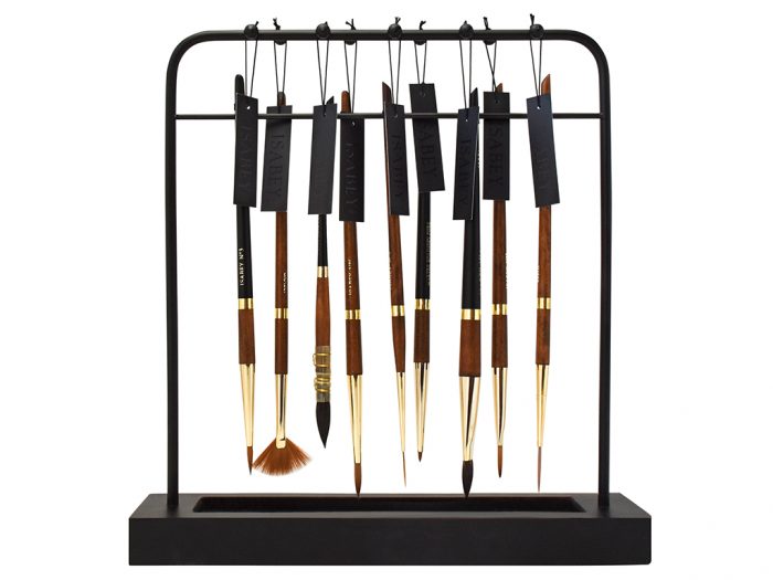 Brush display Isabey metal